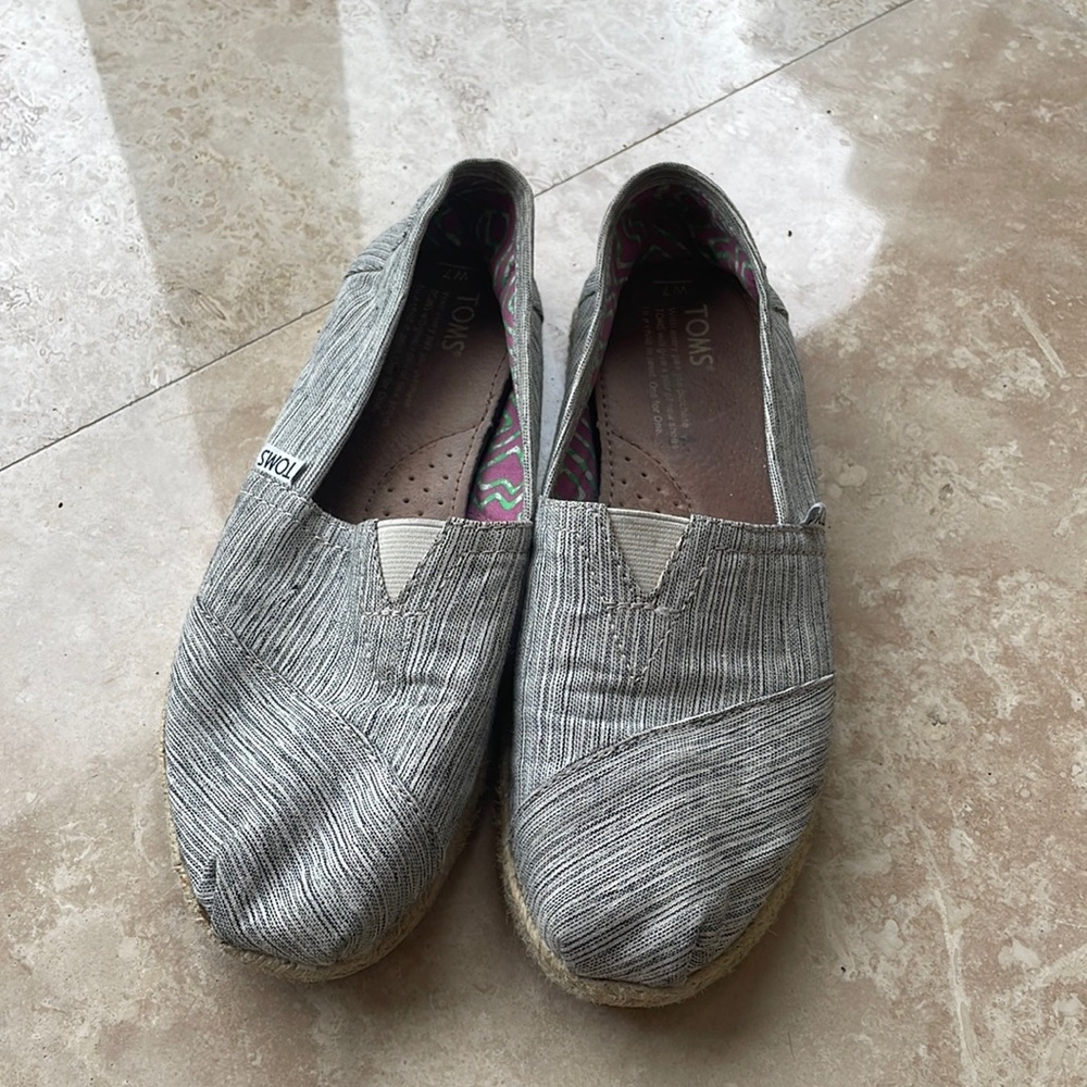 TOMS